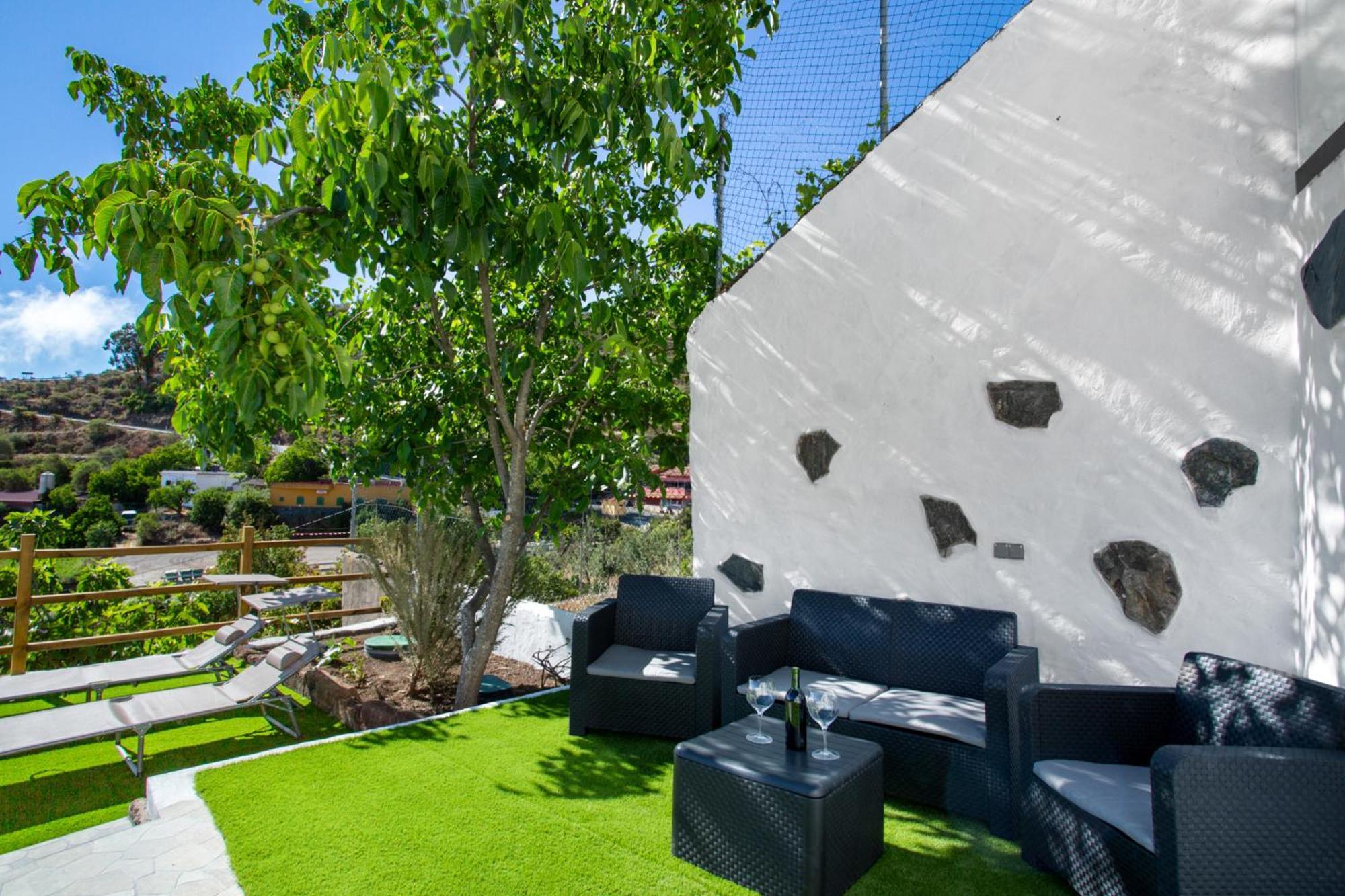 Vila Casa Tito Y Teresita Vega de San Mateo Exteriér fotografie