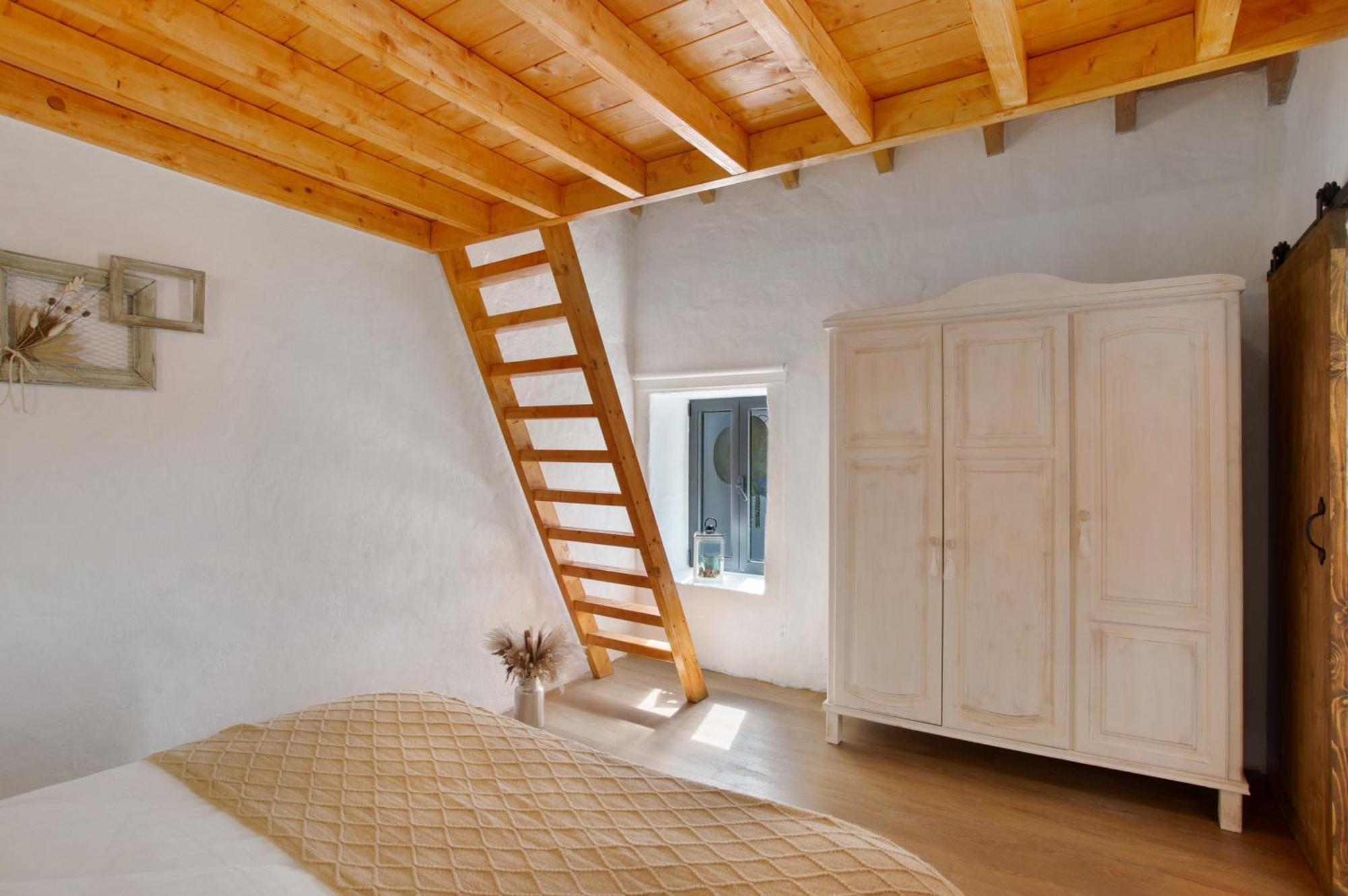 Vila Casa Tito Y Teresita Vega de San Mateo Exteriér fotografie
