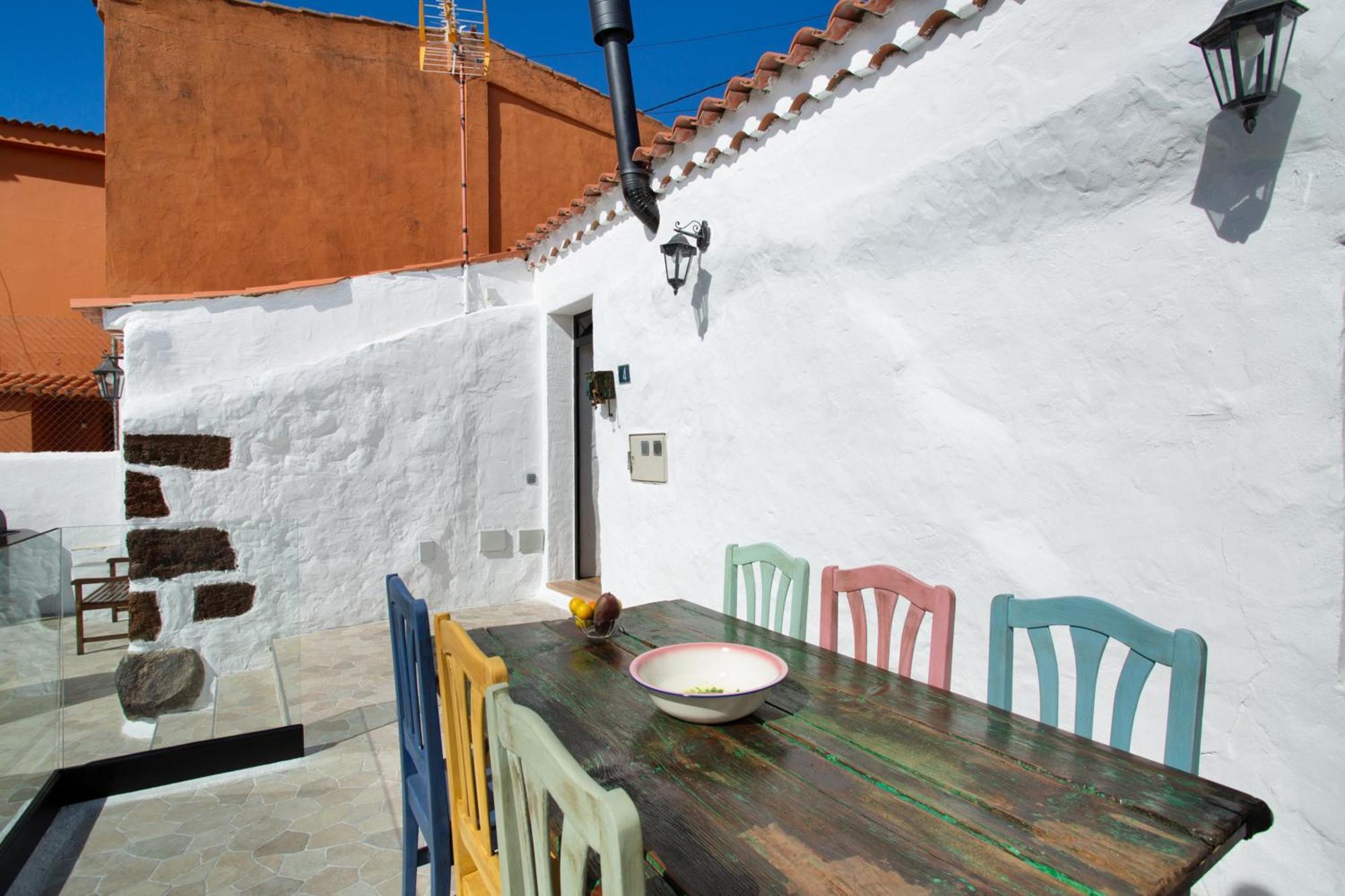 Vila Casa Tito Y Teresita Vega de San Mateo Exteriér fotografie