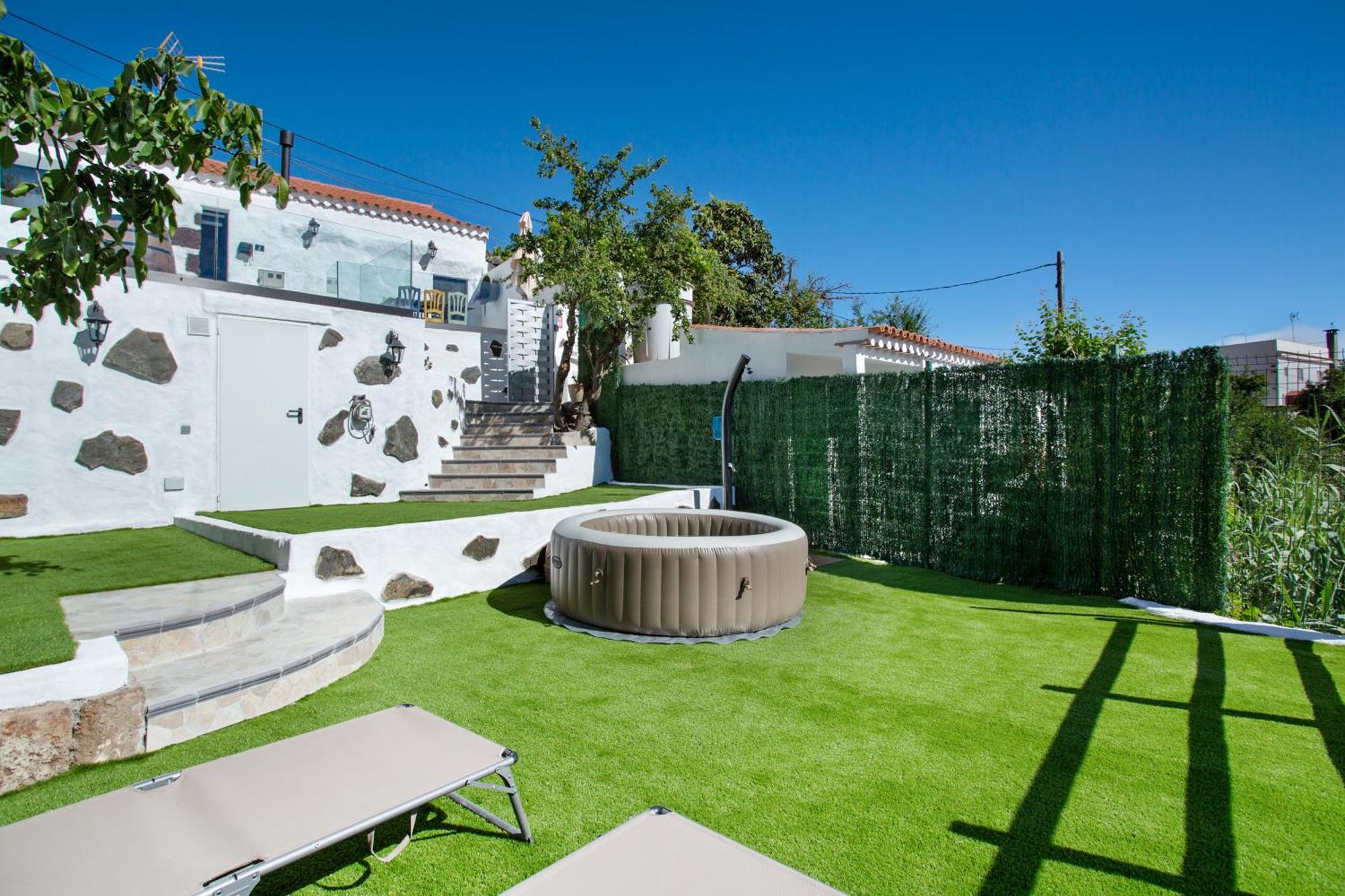 Vila Casa Tito Y Teresita Vega de San Mateo Exteriér fotografie