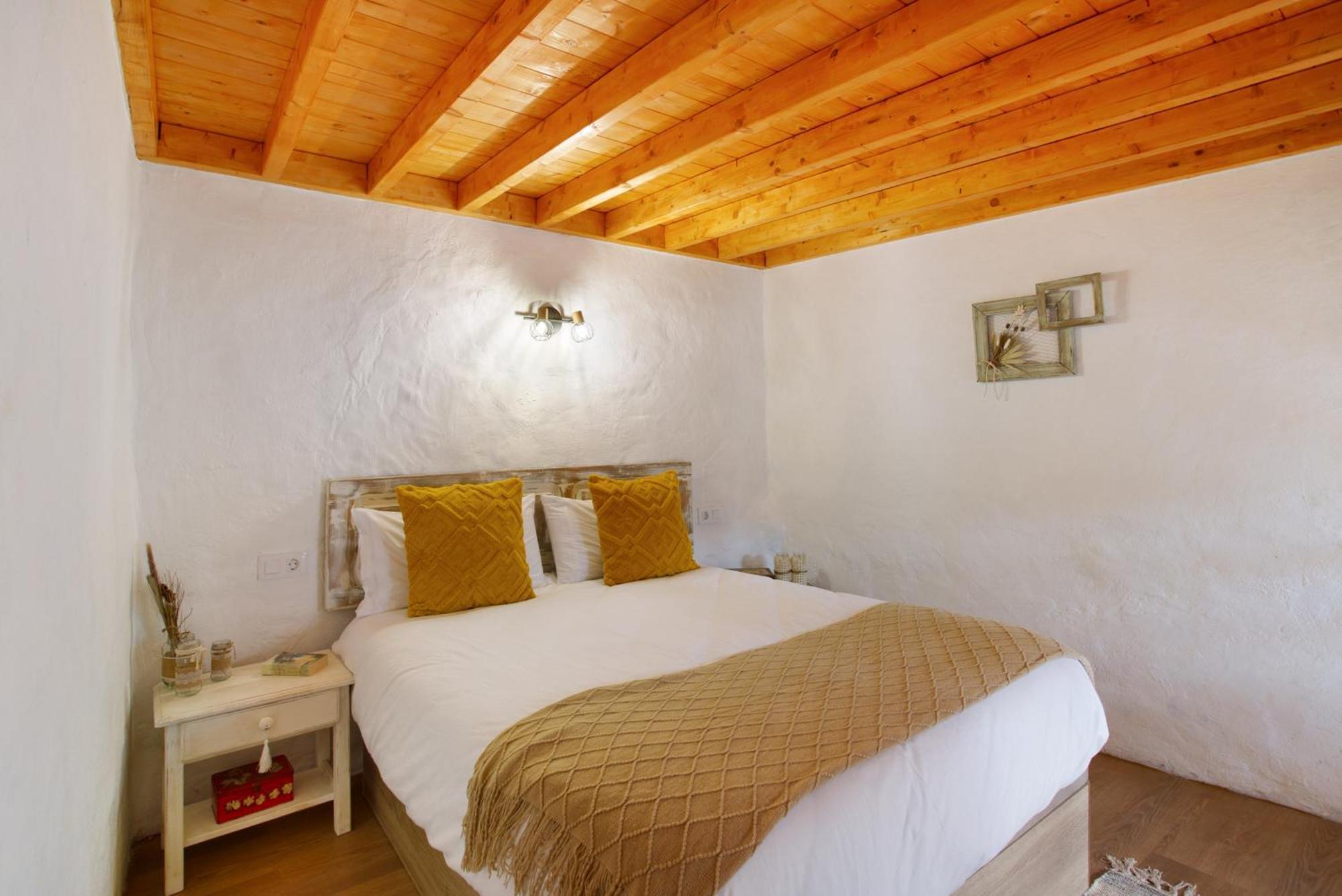 Vila Casa Tito Y Teresita Vega de San Mateo Exteriér fotografie